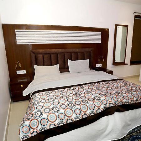 Vrindavan Guest House Yeni Delhi Dış mekan fotoğraf