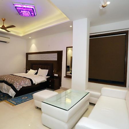 Vrindavan Guest House Yeni Delhi Dış mekan fotoğraf