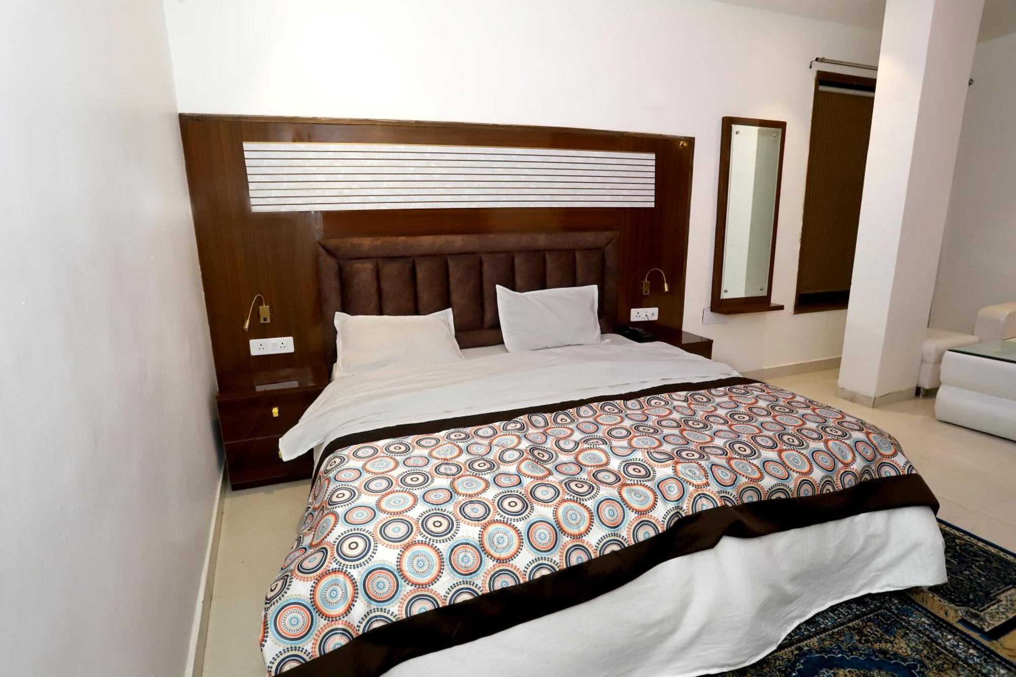 Vrindavan Guest House Yeni Delhi Dış mekan fotoğraf