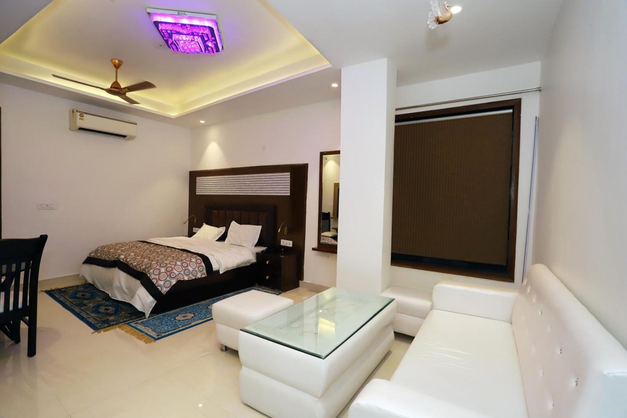 Vrindavan Guest House Yeni Delhi Dış mekan fotoğraf